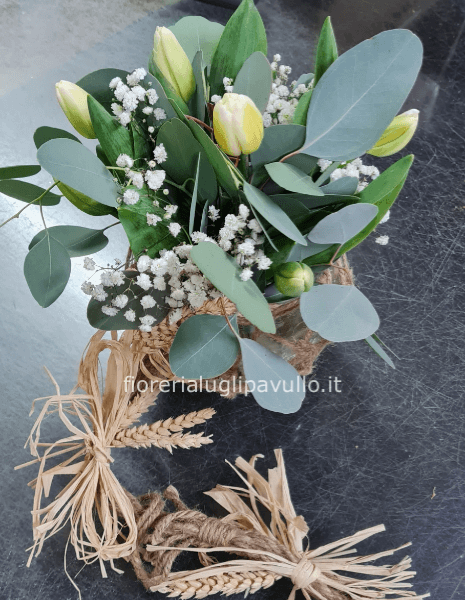 Centrotavola con tulipani