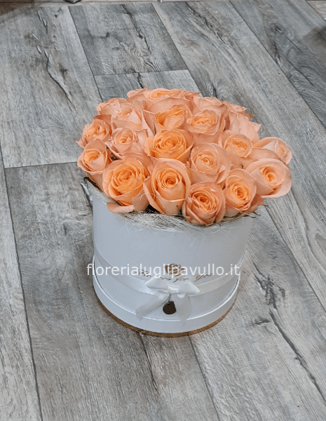 flowers box con rose