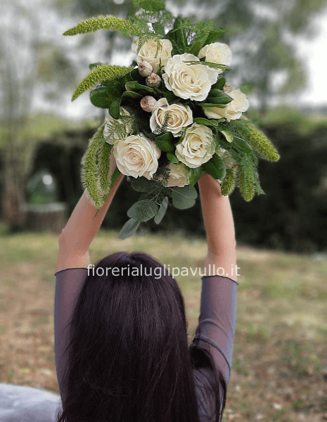 BOUQUET DI ROSE BIANCHE MONDIAL